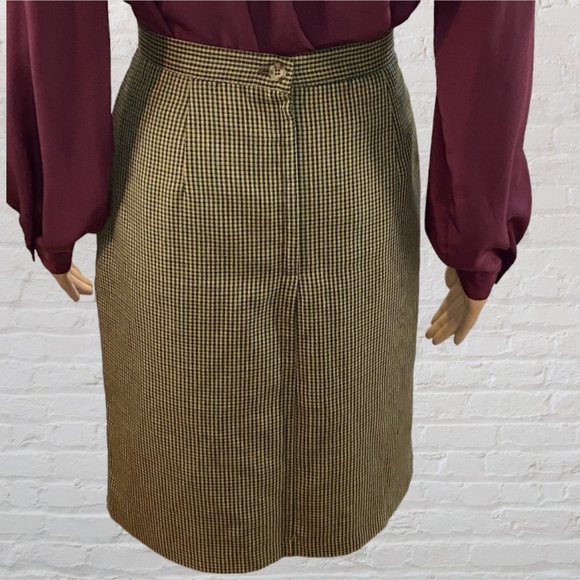 FUNDAMENTAL THINGS -- Mid-Lgth Skirt, Houndstooth, Beige/Green/Maroon, Back Zip - Picture 4 of 12